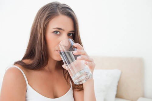 Beber água em excesso pode ser prejudicial